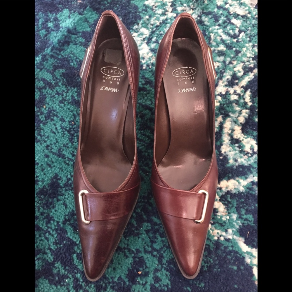 Chocolate brown Joan & David Circa heels